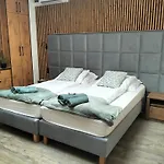Nowoczesne Stare Apartment