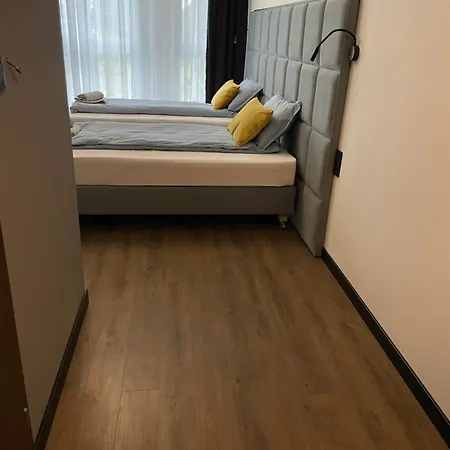 Nowoczesne Stare
